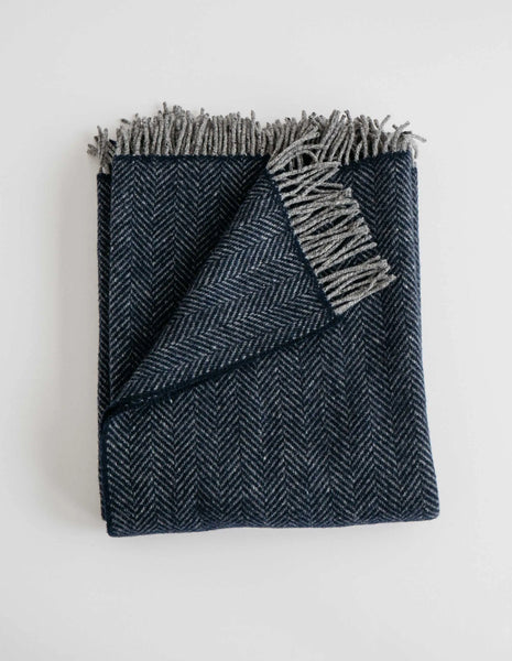 Merino Cashmere Herringbone Throws | Midnight Blue