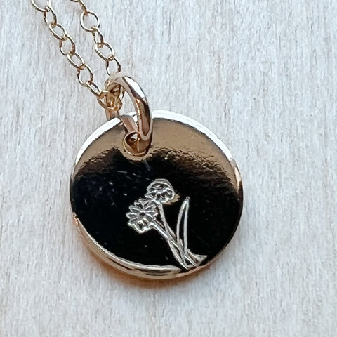 Daisy | April Birth Month Flower Necklace