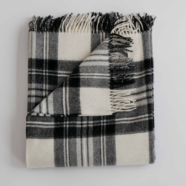 Merino Lambswool Throws - Pearl and Coal Plaid