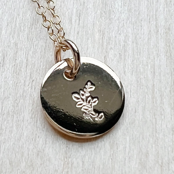 Holly | December Birth Month Flower Necklace
