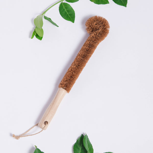 Coconut bottle brush
