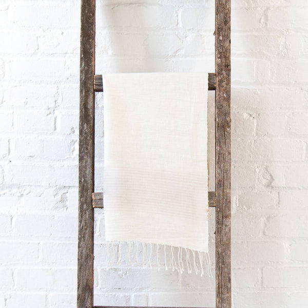 Handwoven cotton hand towel in | Natural